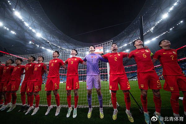 “还有今天，我们做了很多调整，给了一些球员上场机会，你能够看到他们的表现。